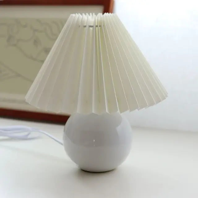 Vintage Table Lamp with Pleated Shade | Classic Bedside Lighting