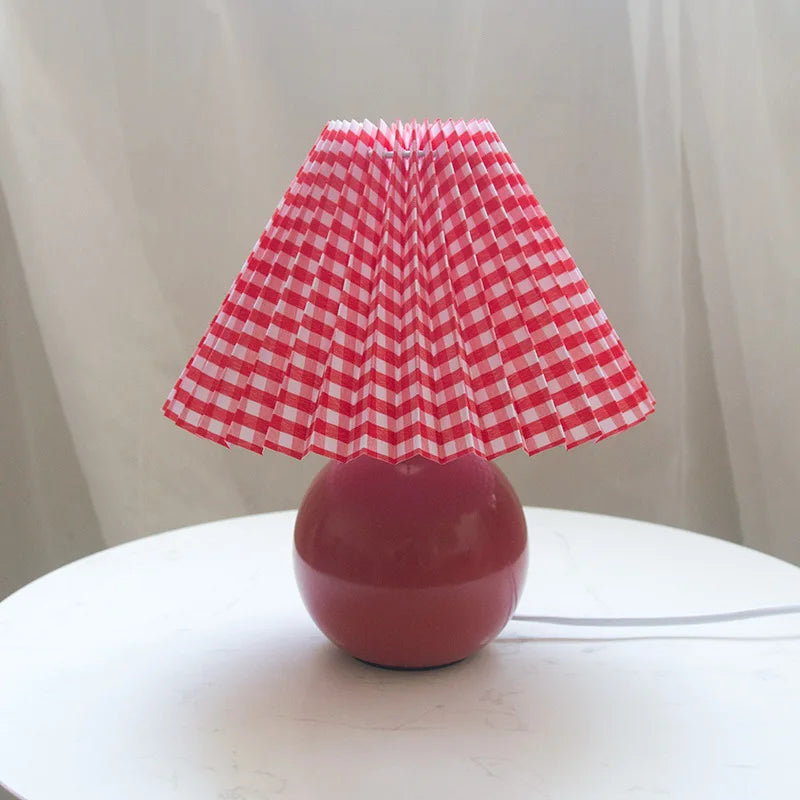 Vintage Table Lamp with Pleated Shade | Classic Bedside Lighting