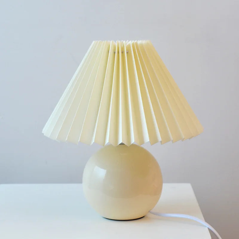 Vintage Table Lamp with Pleated Shade | Classic Bedside Lighting